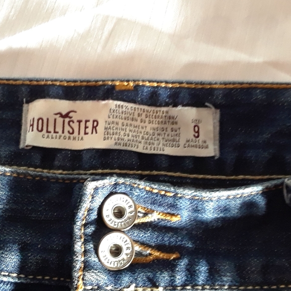Hollister distressed jean skirt - Picture 3 of 3